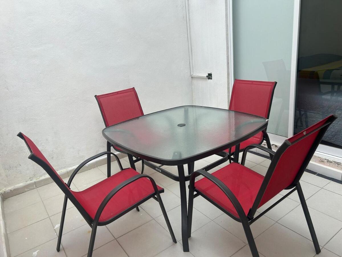 Departamento Completo Con Inmejorable Ubicacion
